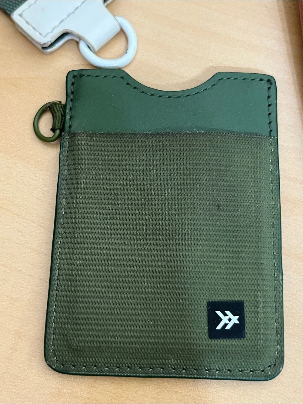 Lot of 2 THREAD Elastic Vertical Wallet in Olive and Zion National Park
